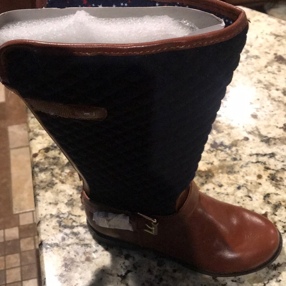 TH Andrea' Quilted Riding Boot - Picture 3 of 3